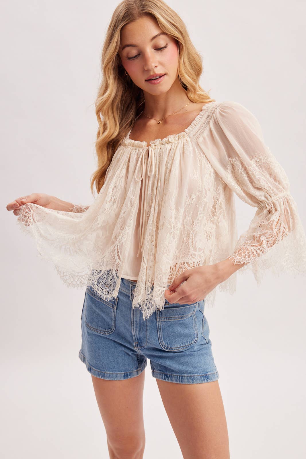 WIDE NECK RUFFLED EYELASH LACE BLOUSE - EASTER DAY: MAUVE / S