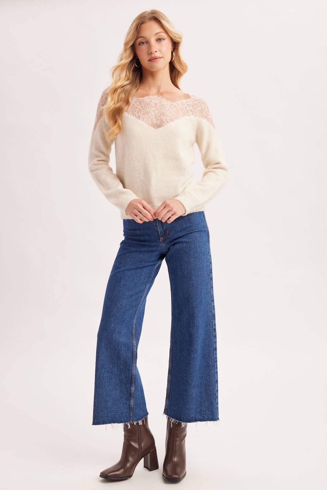 EYELASH LACE TRIMMED KNIT PULLOVER