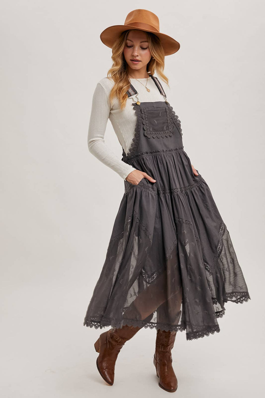 LACE EMBROIDERED TULLE BIB MAXI DRESS: ASH