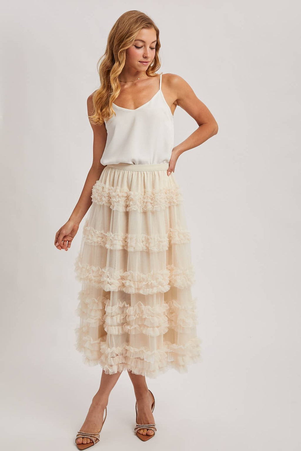 ROMANTIC RUFFLE TIERED TULLE MIDI SKIRT: PLUM / M