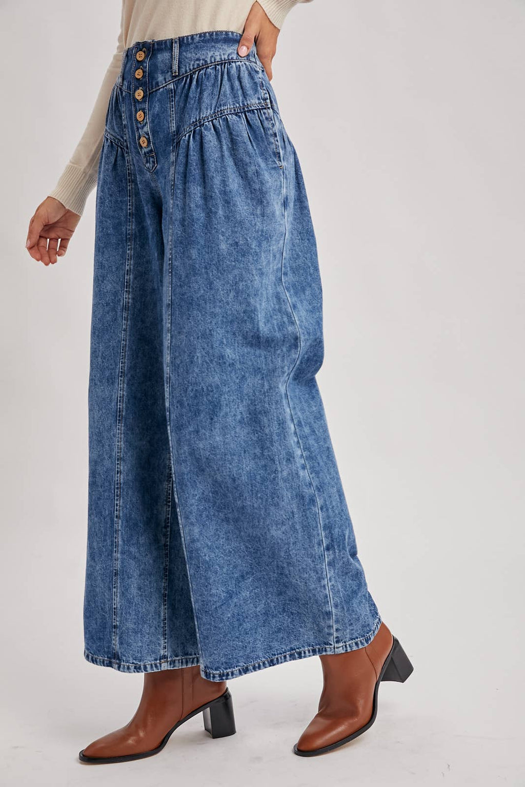 DENIM PLEATED RETRO HIGH-RISE WIDE LEG JEANS: LT.WASH / S