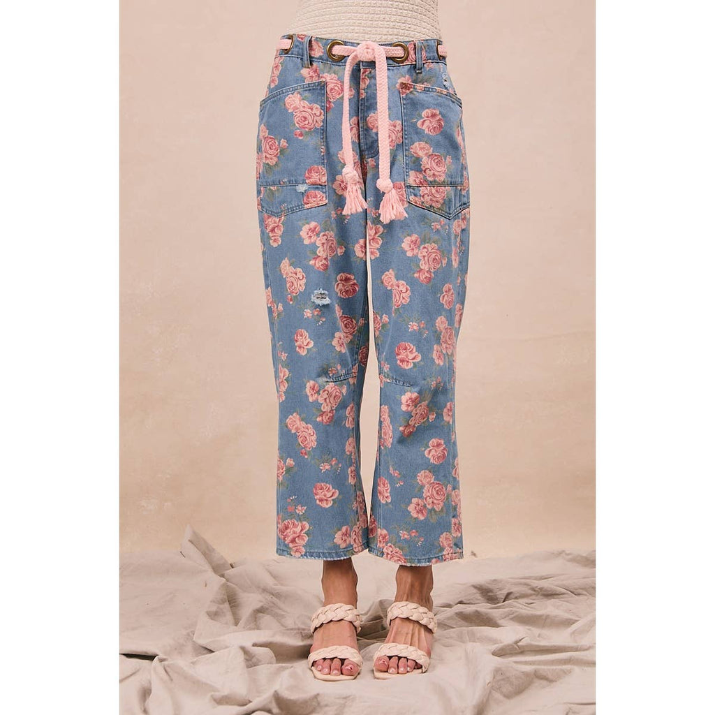 BRAIDED WAIST BELT PATCH POCKET FLORAL DENIM PANTS.